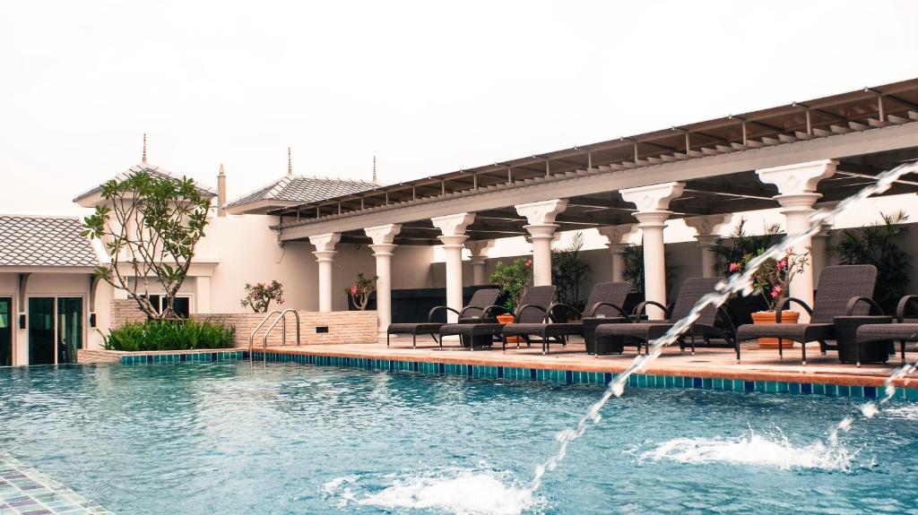 Chillax%20Resort''.jpg