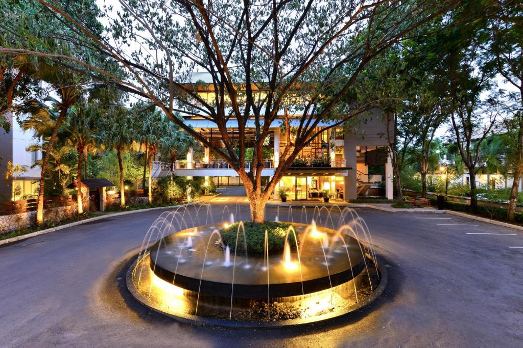 The%20Park%20Nine%20Hotel%20Srinakarin'.jpg