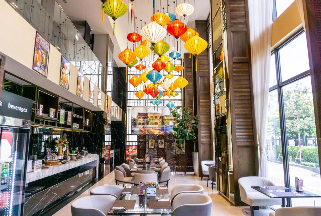 Ramada%20Plaza%20by%20Wyndham%20Bangkok%20Sukhumvit%2048'''.jpg