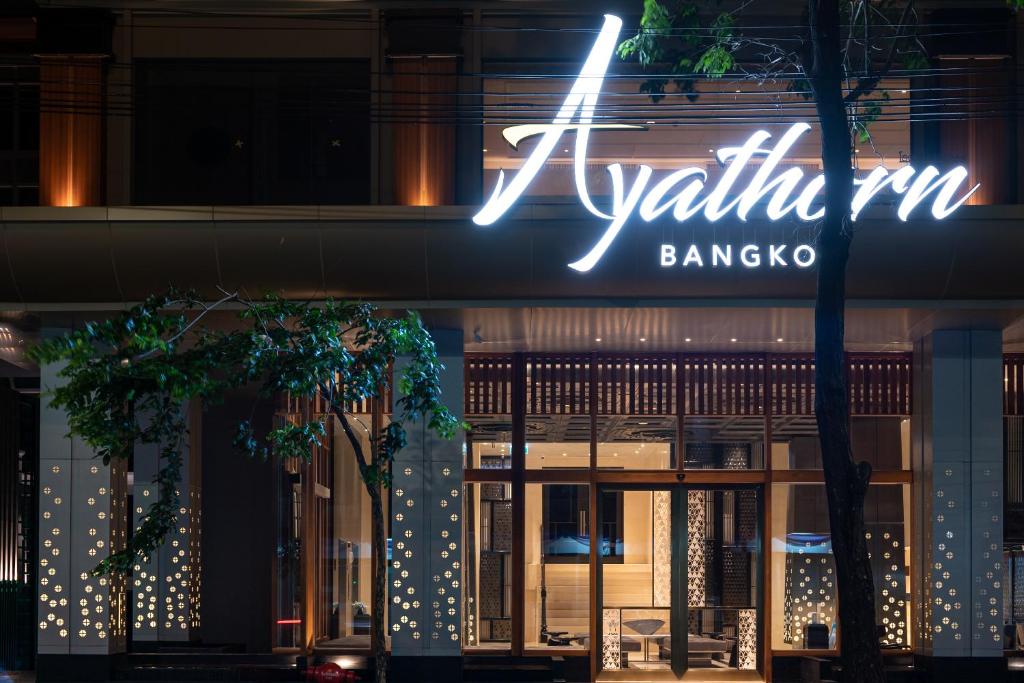 Ayathorn%20Bangkok%20'''''.jpg