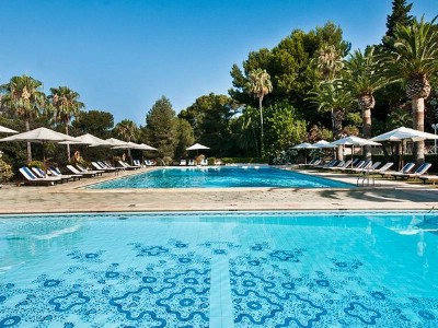 عرض خمسة نجوم 11 ليلة اندونيسيا