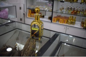 دهن عود كمبودي