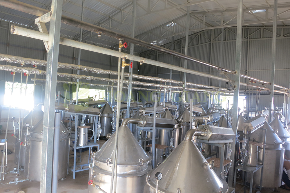 دهن عود معتق دهن عود معتق